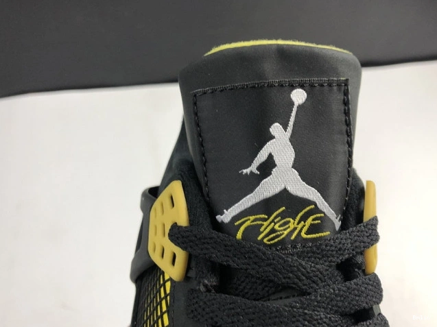Bmlin Shoes 4 308497-008 Jordan Thunder Retro Air 0710